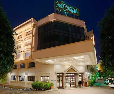 https://imgcld.yatra.com/ytimages/image/upload/t_hotel_yatra_city_desktop/v1399888329/Domestic Hotels/Hotels_Chennai/Radha Regent - A Sarovar Hotel/Overview.jpg